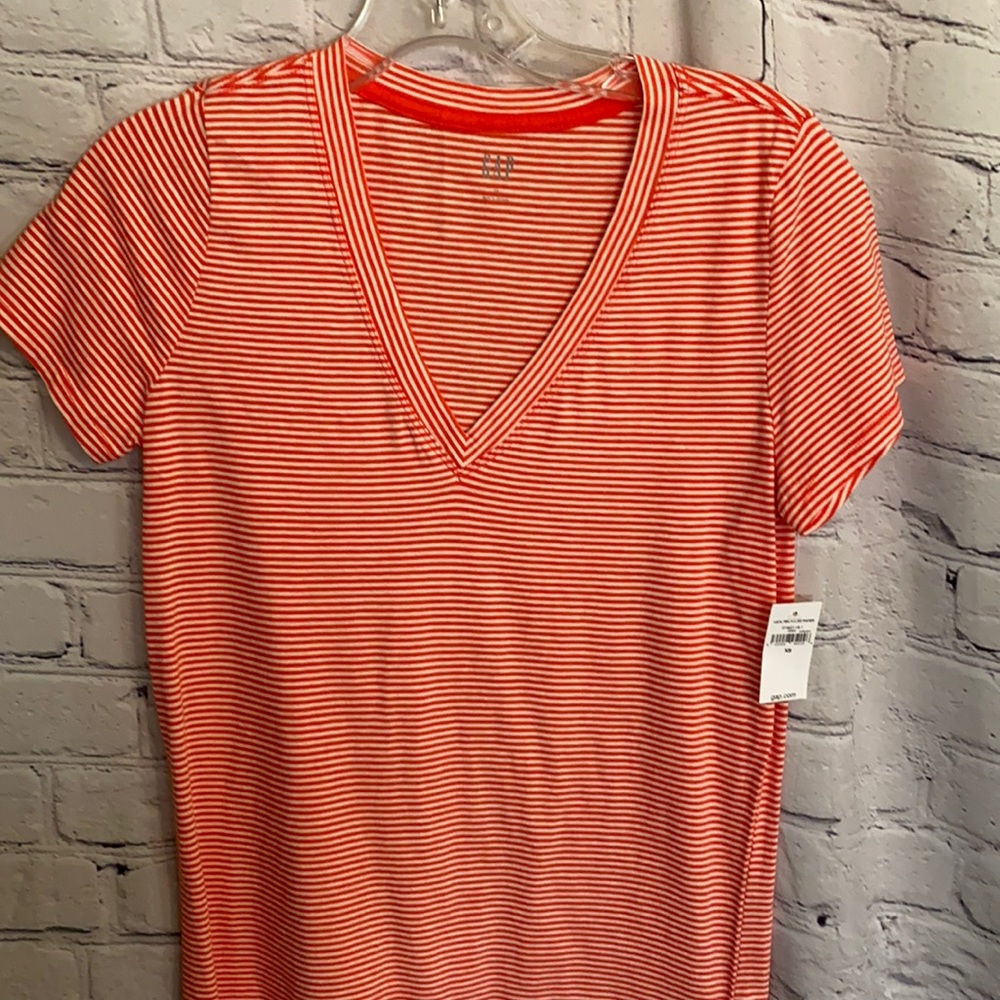 GAP T-shirt